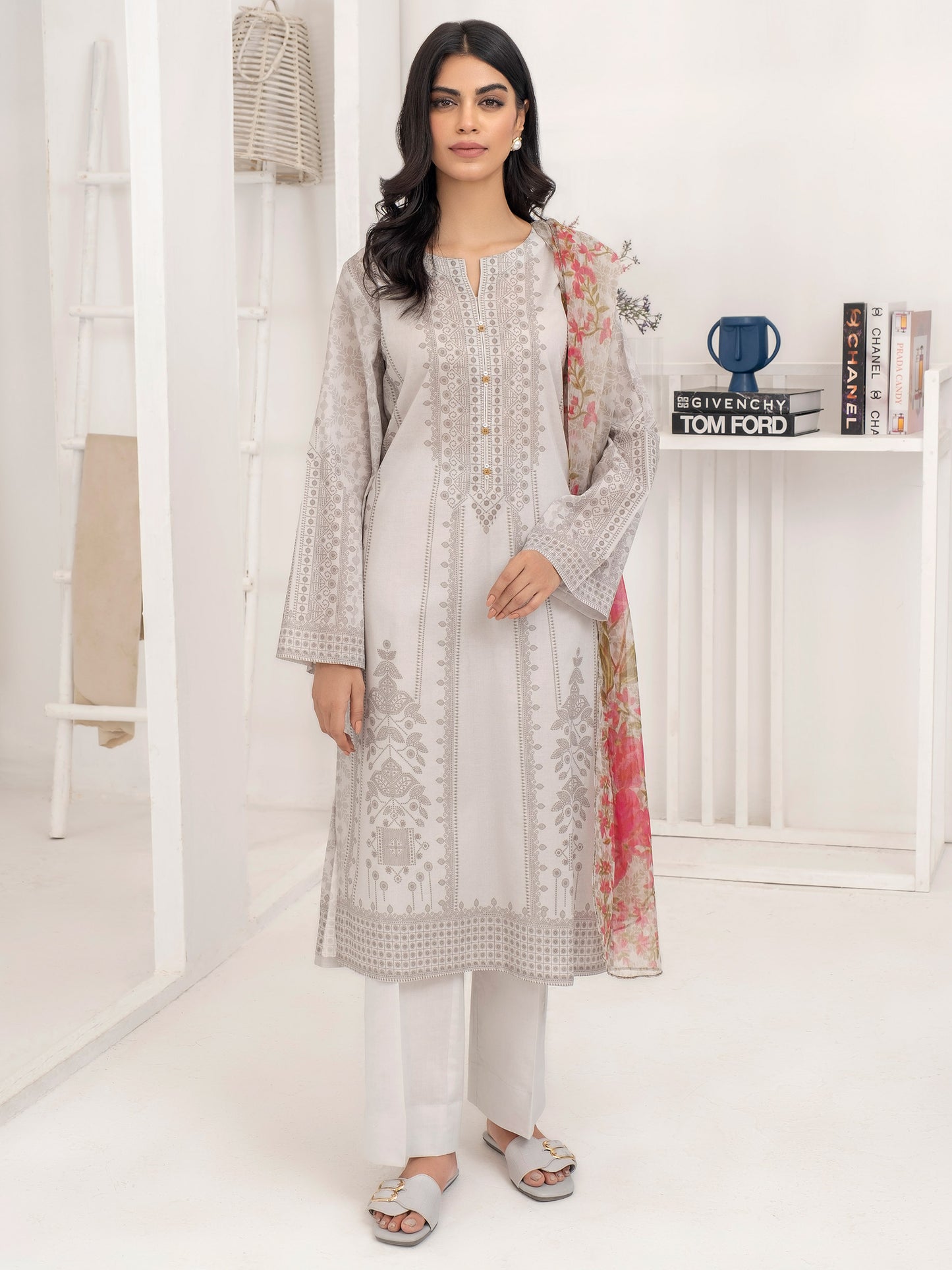 3 Piece Lawn Suit-Printed (Unstitched)