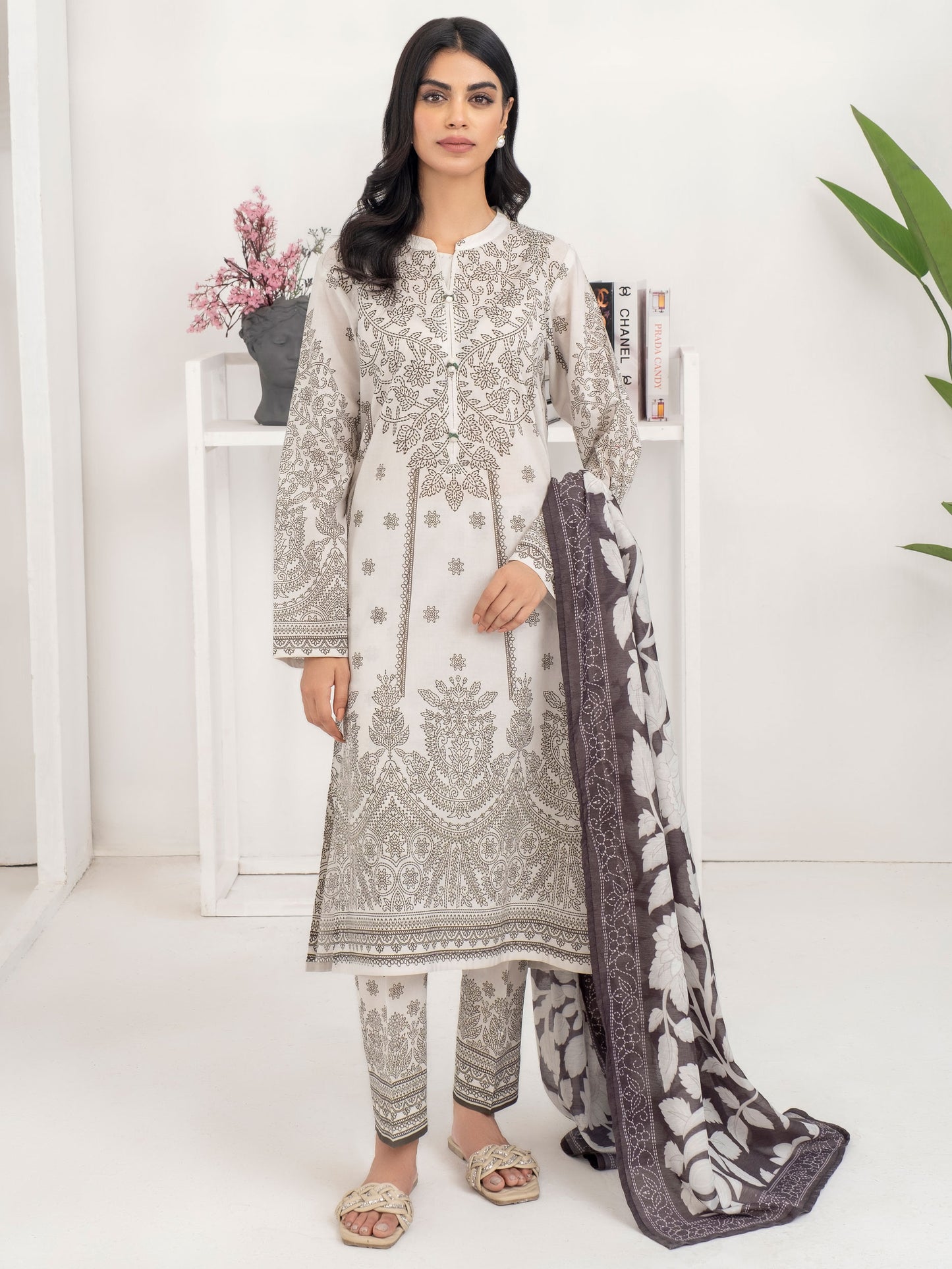 3 Piece Lawn Suit-Paste Print (Unstitched)