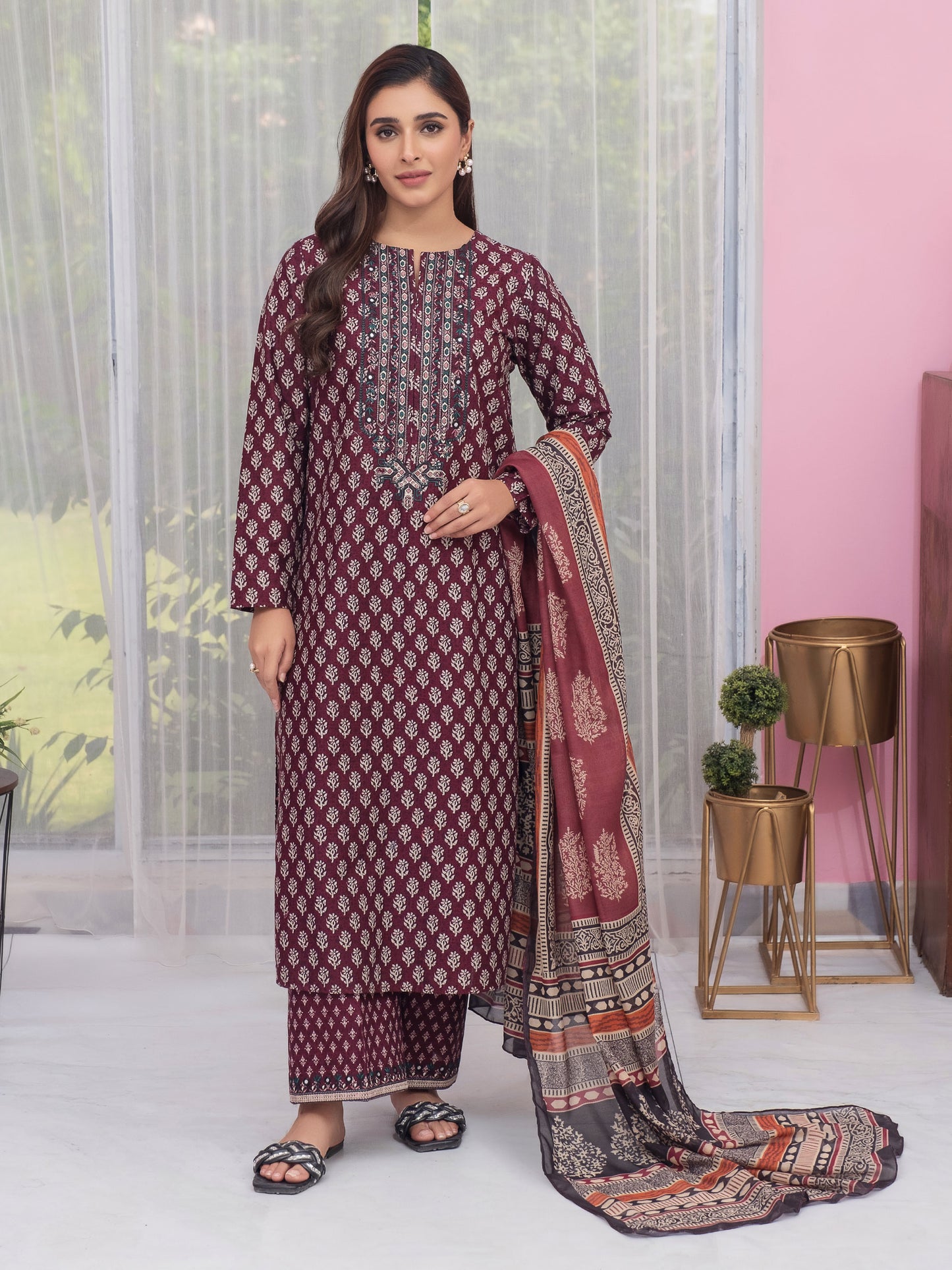 3 Piece Lawn Suit-Embroidered (Unstitched)