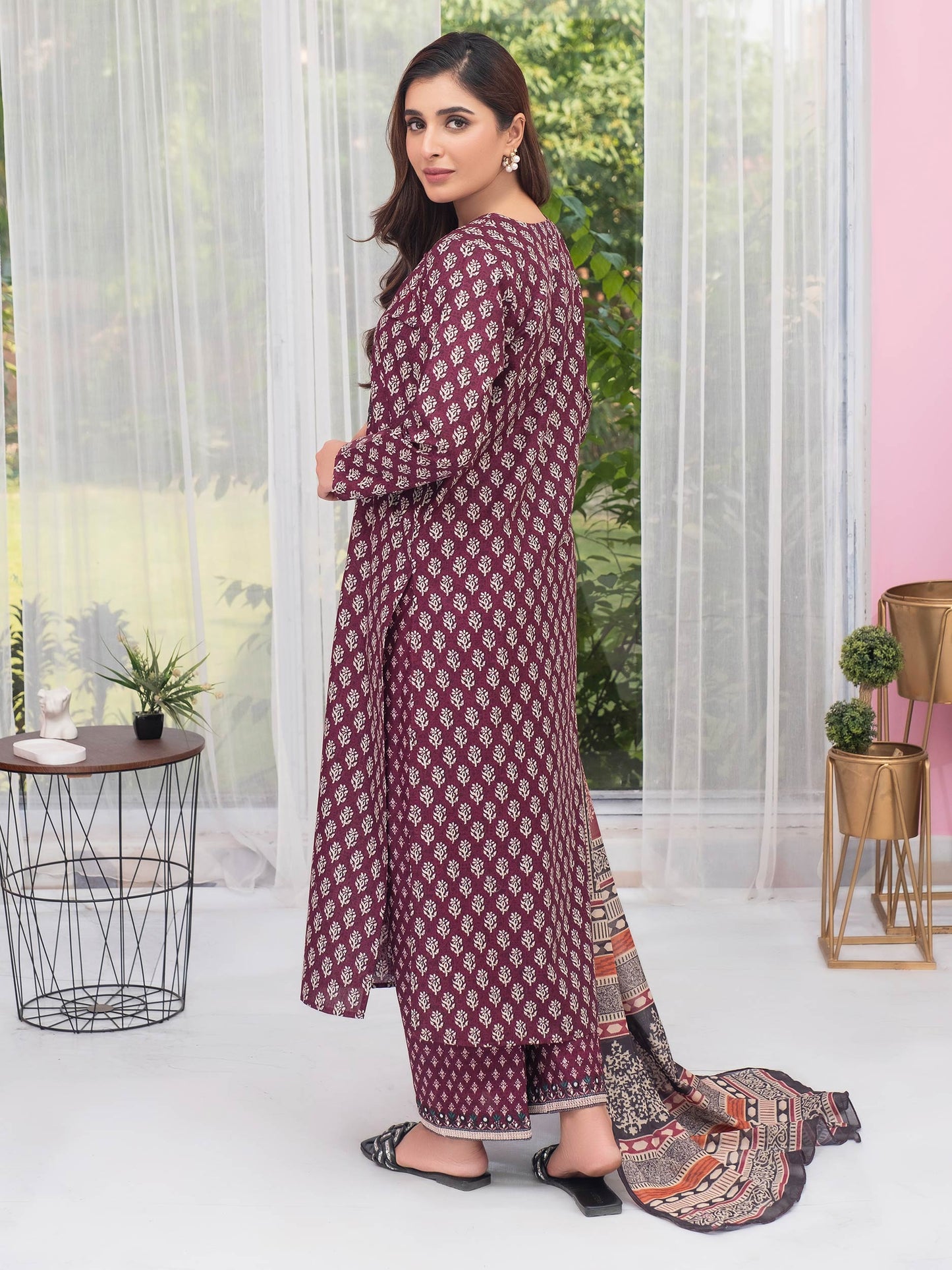 3 Piece Lawn Suit-Embroidered (Unstitched)