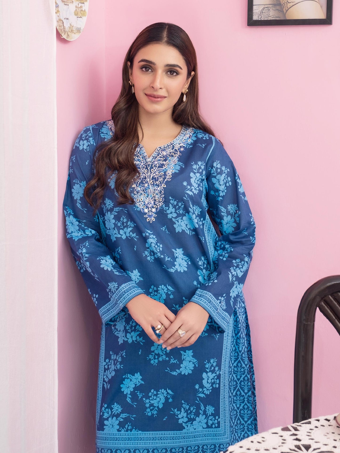 2 Piece Lawn Suit-Embroidered (Unstitched)