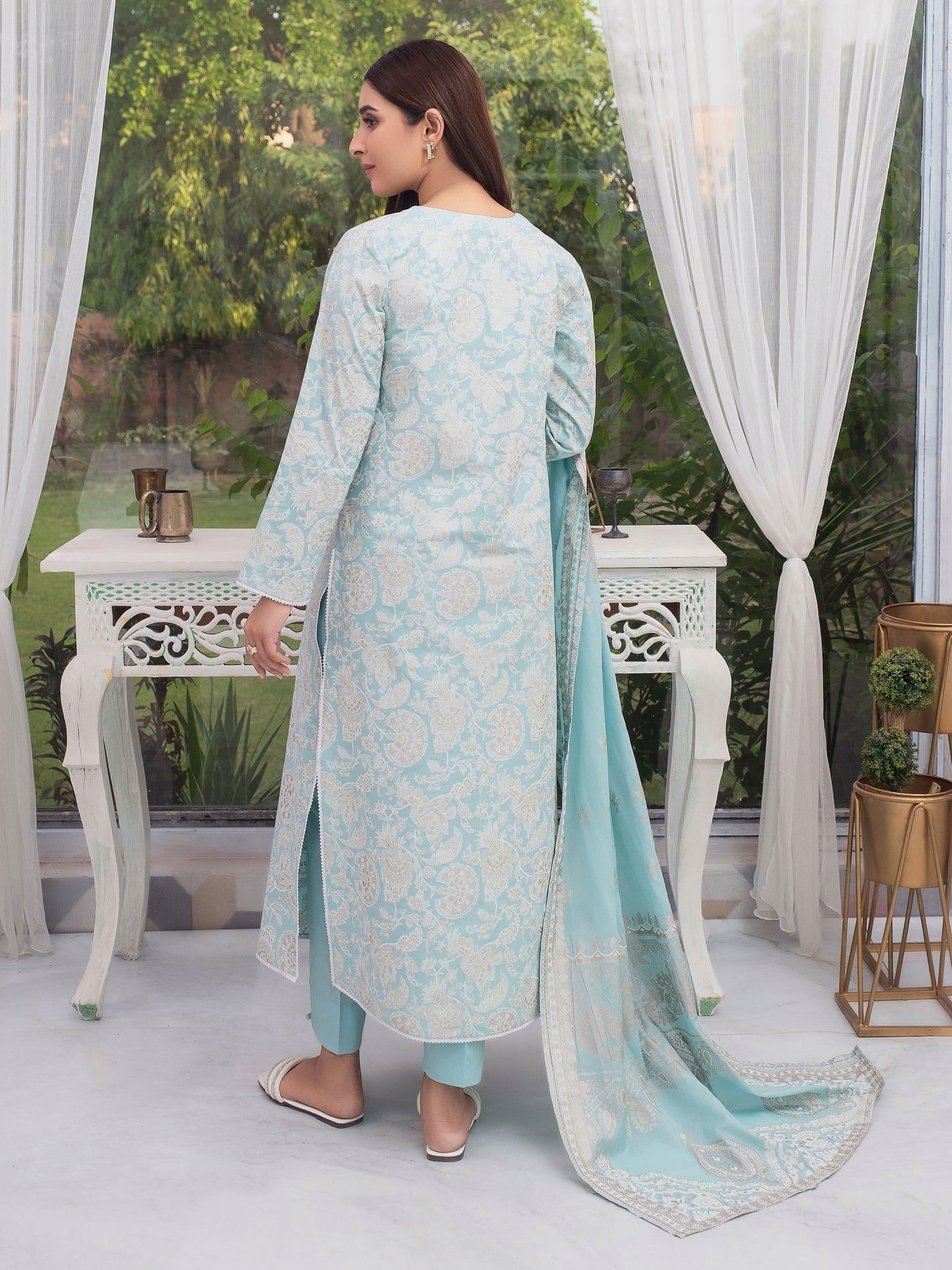 3 Piece Lawn Suit-Embroidered (Unstitched)