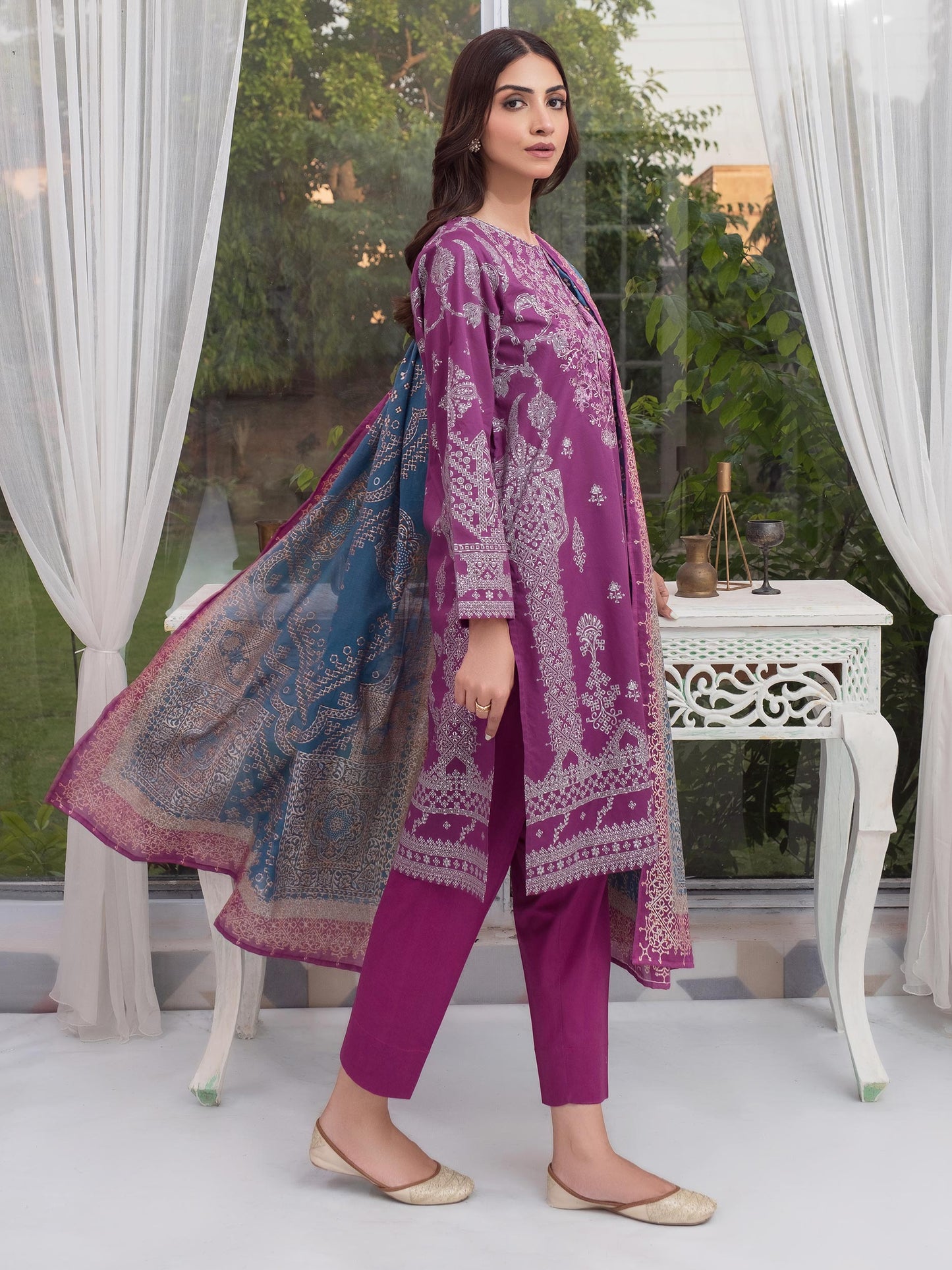 3 Piece Lawn Suit-Embroidered(Unstitched)