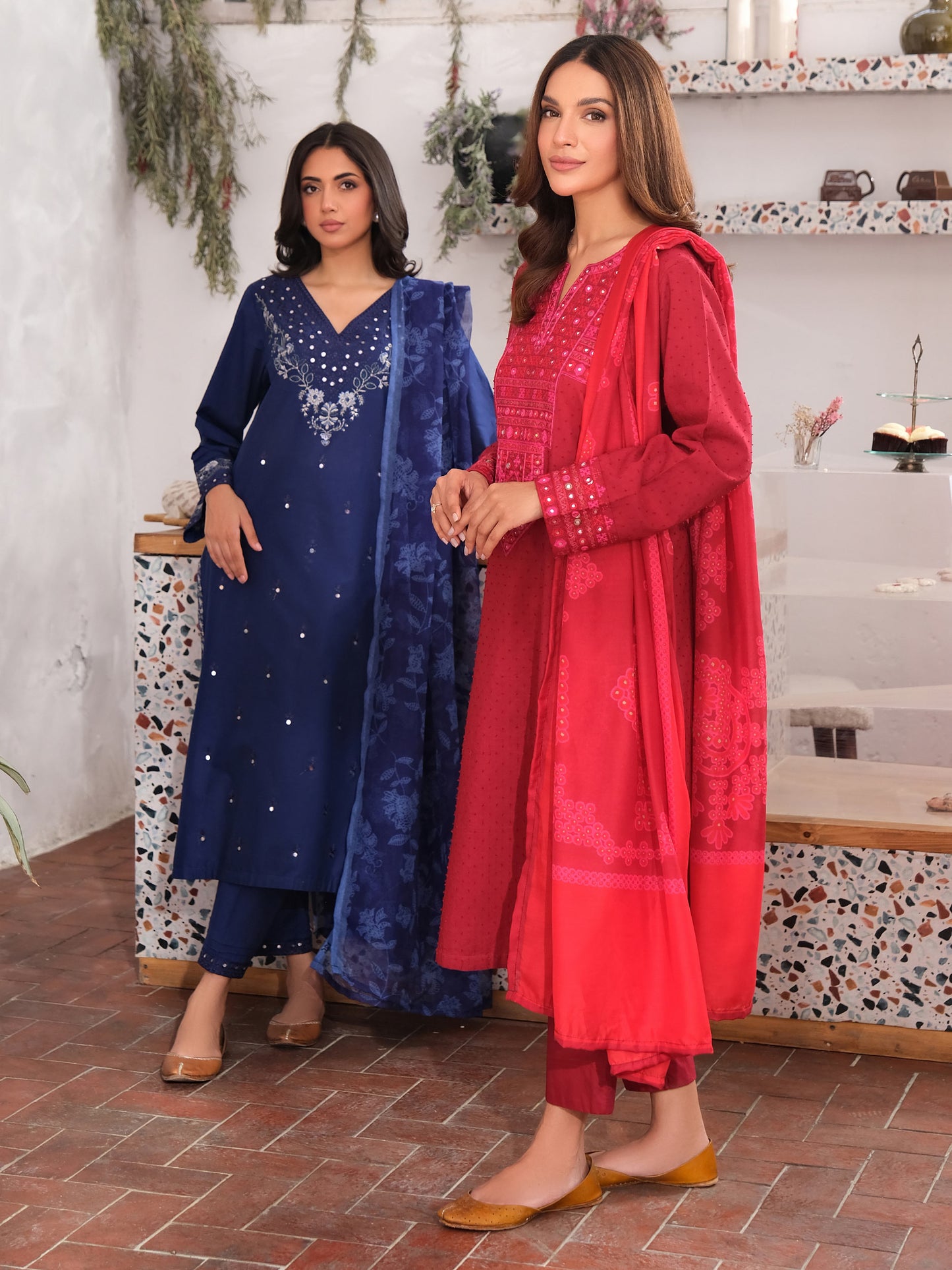 3 Piece Lawn Suit-Embroidered (Unstitched)