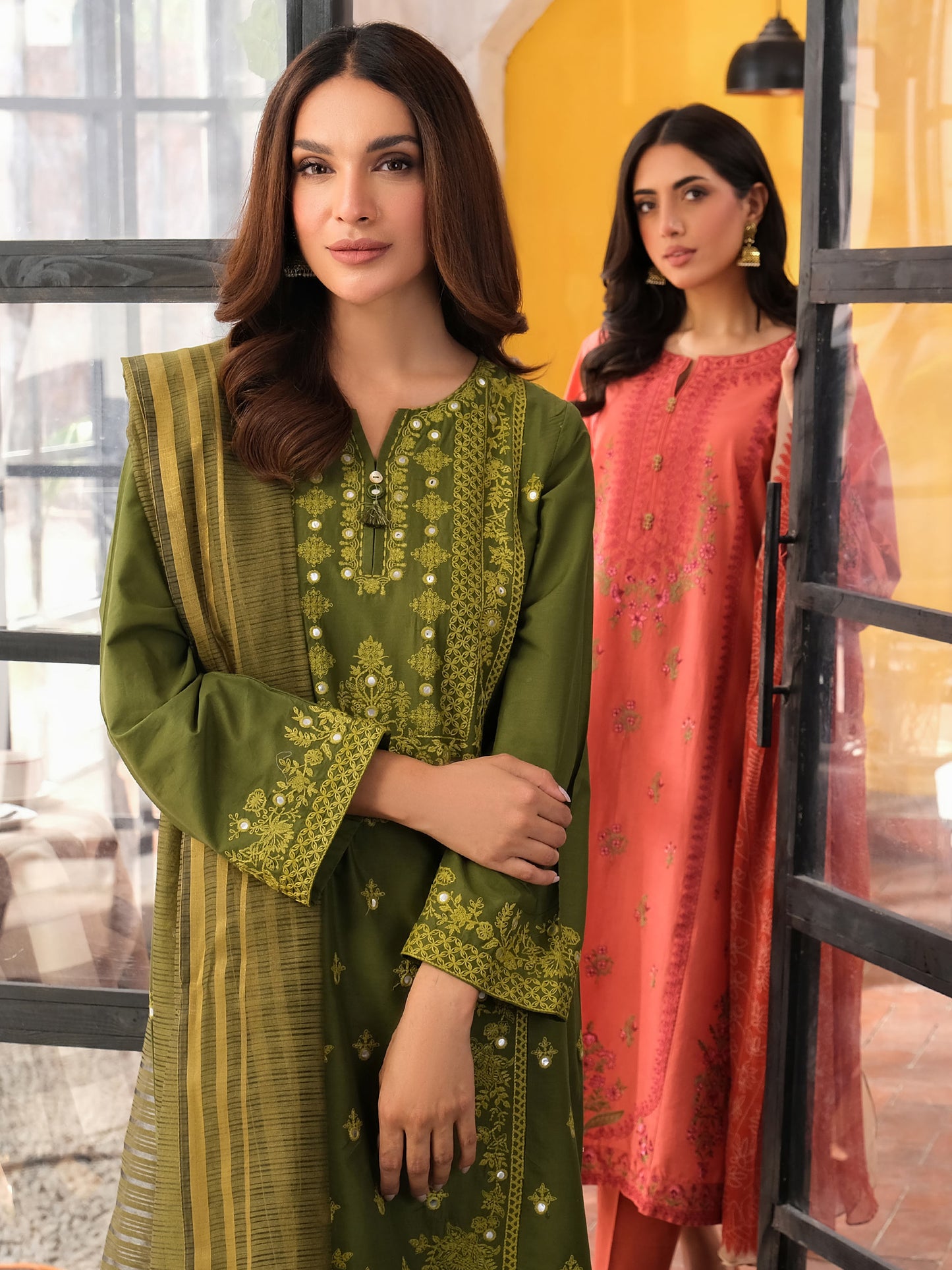 3 Piece Lawn Suit-Embroidered (Unstitched)