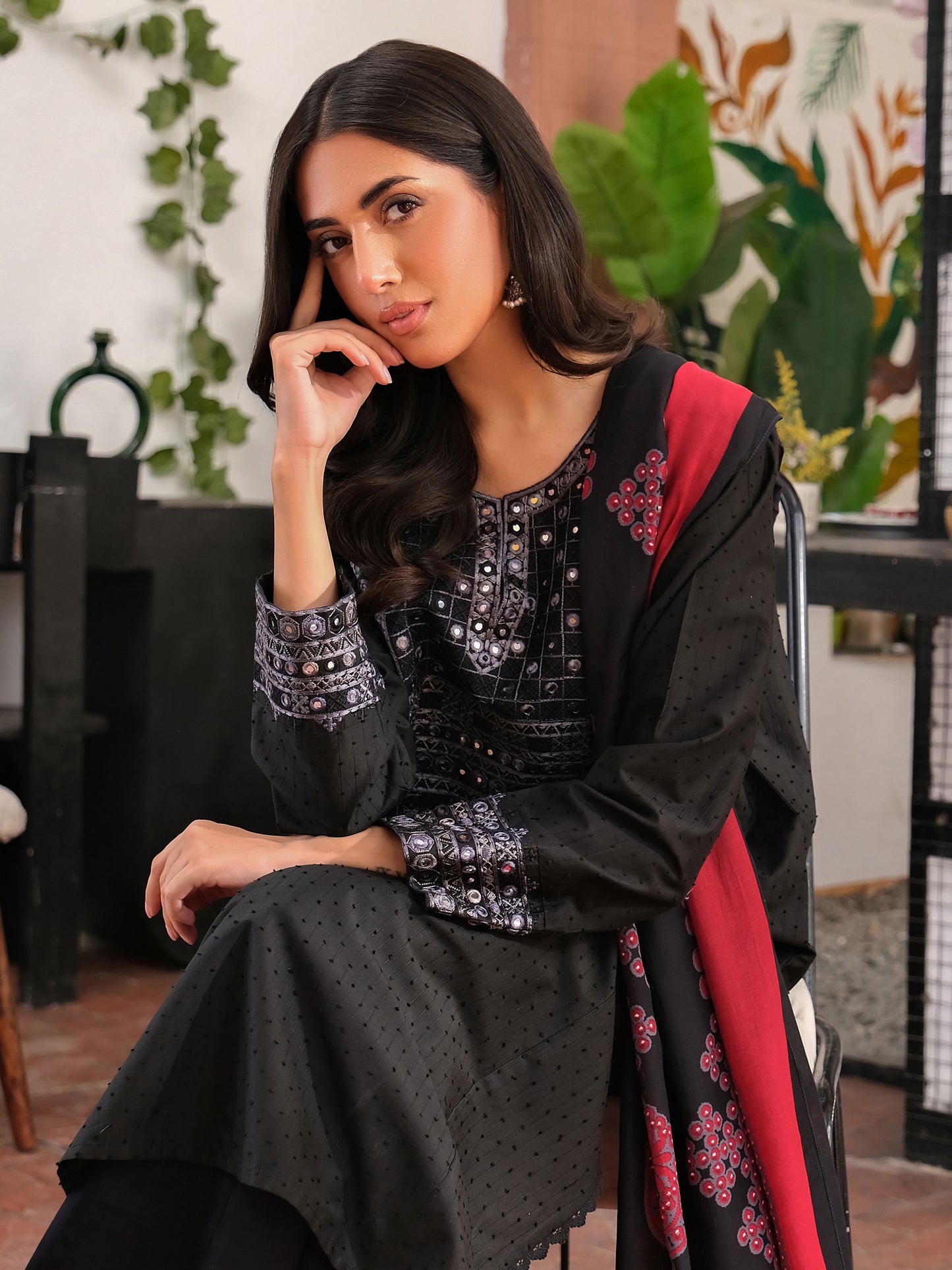 3 Piece Lawn Suit-Embroidered (Unstitched)