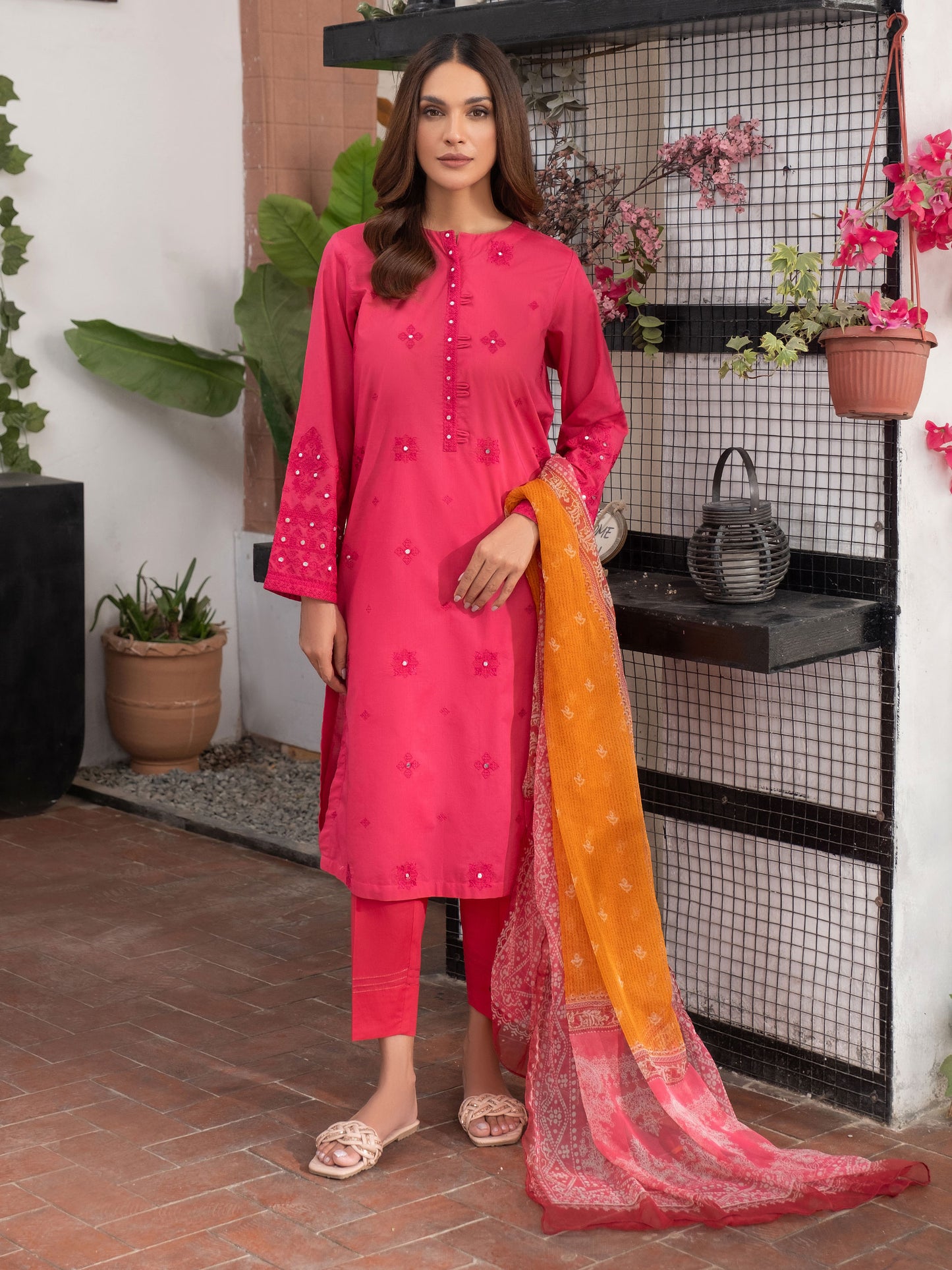 3 Piece Lawn Suit-Embroidered (Unstitched)