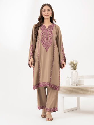 2-piece-crepe-suit-embroidered-(pret)