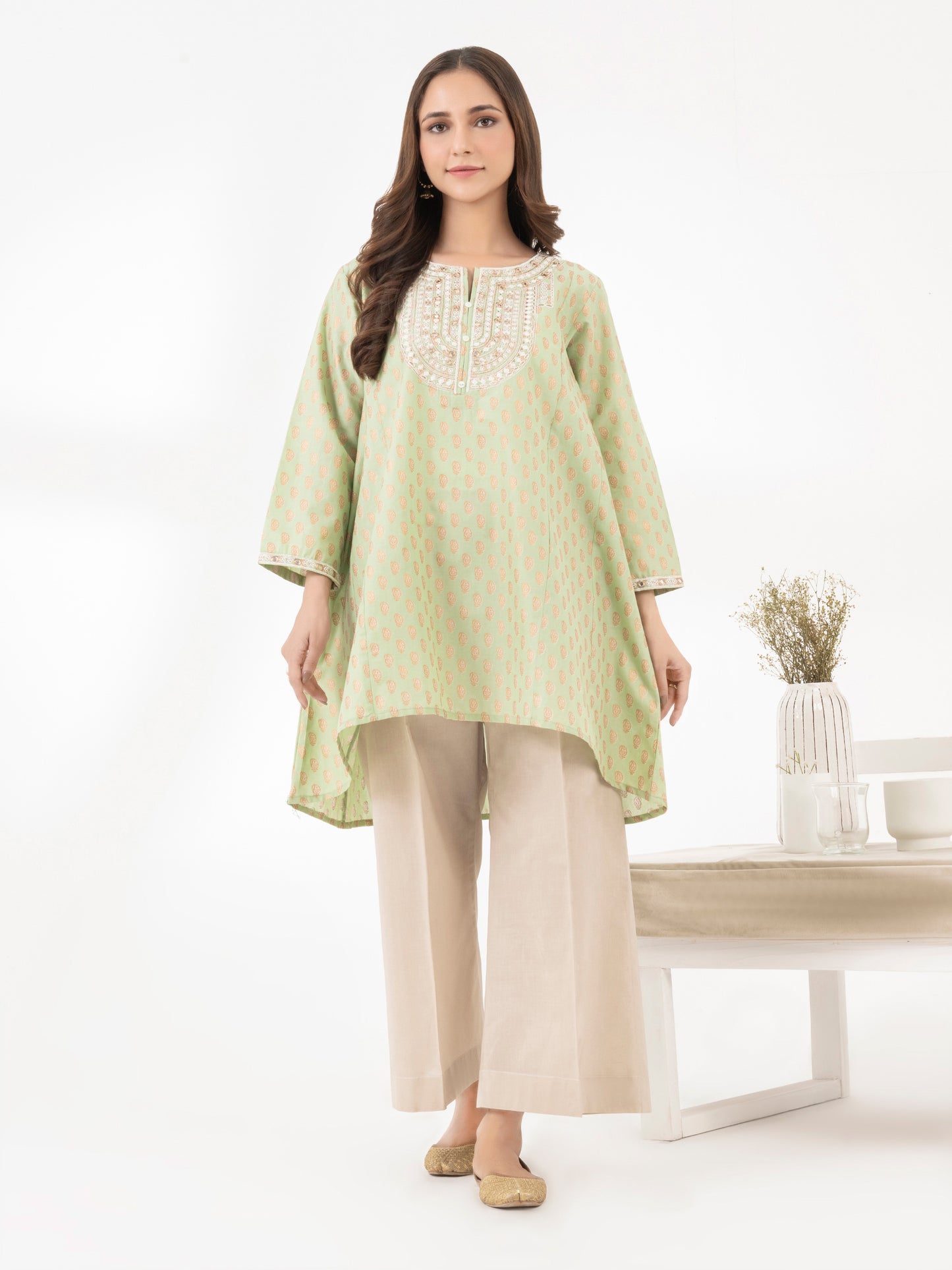 Lawn Top-Embroidered (Pret)