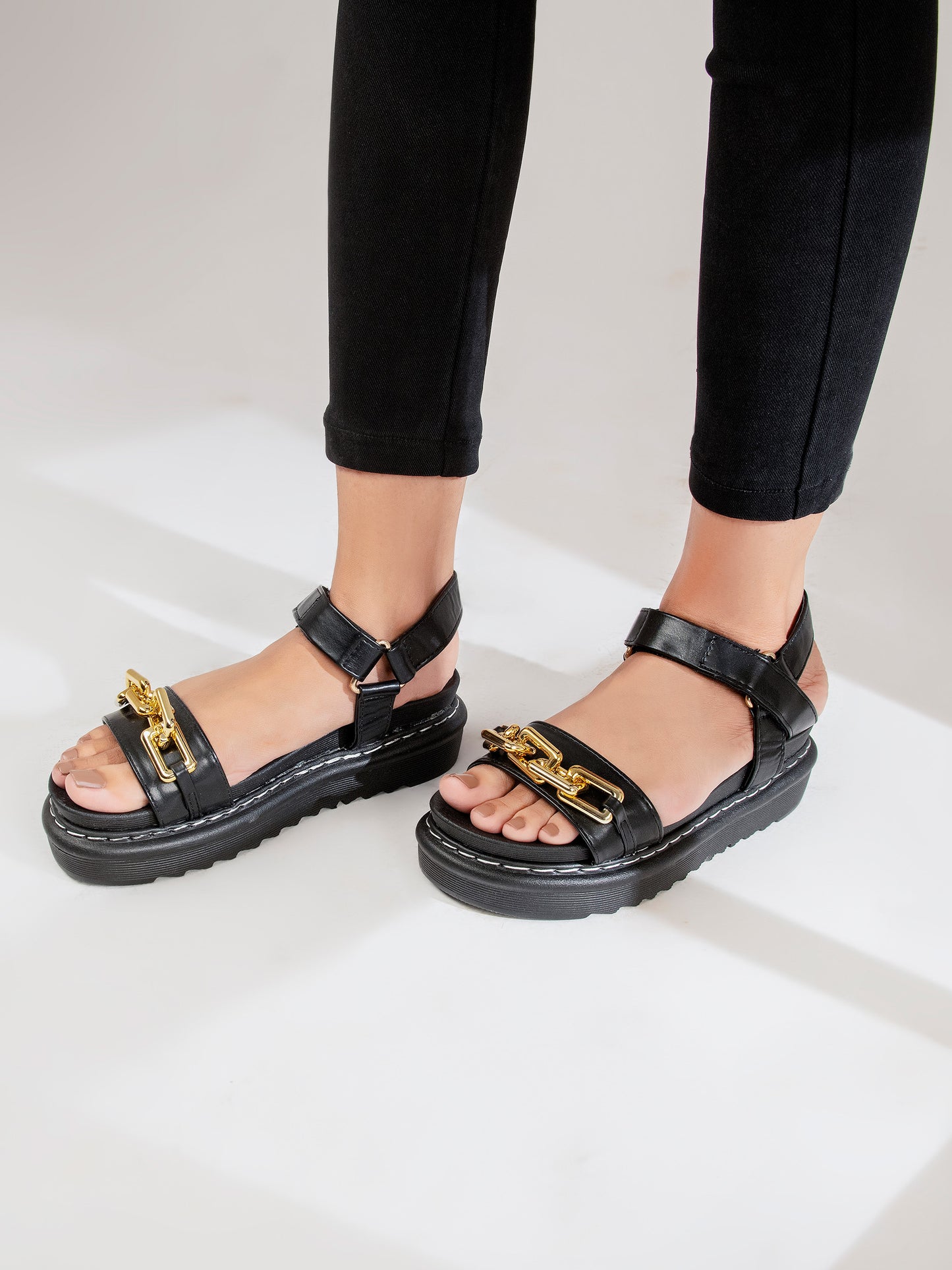 Chain Loop Sandals