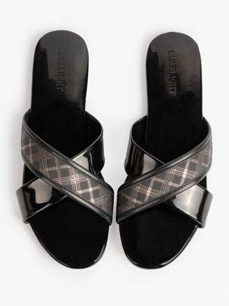 criss-cross-flats