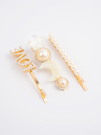 pearl-embellished-hiar-clips