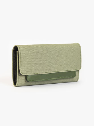 textured-wallet