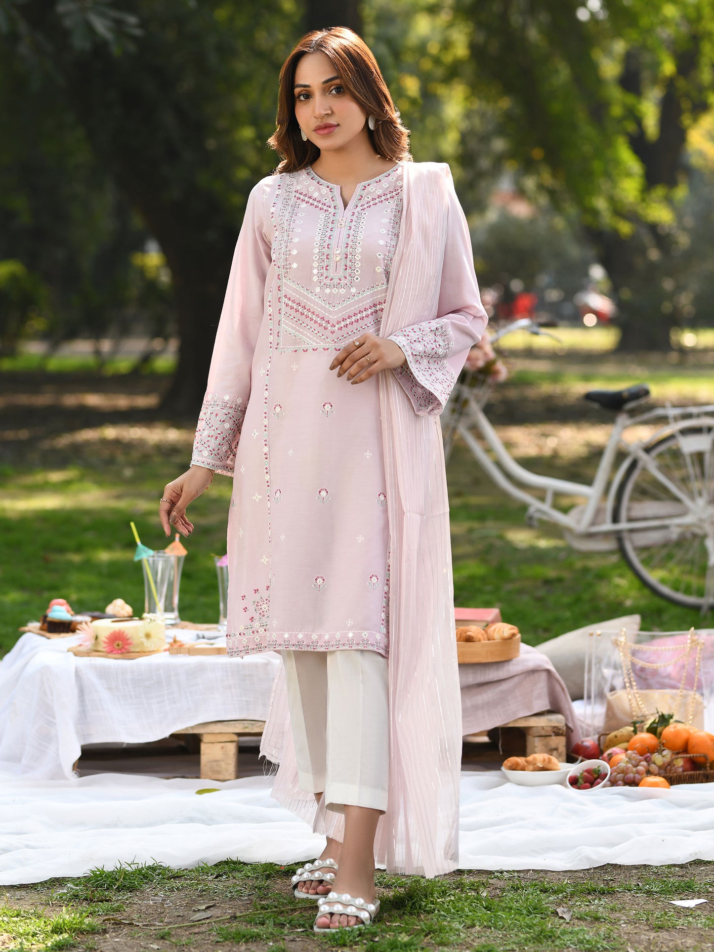 2 Piece Yarn Dyed Suit-Embroidered (Unstitched)