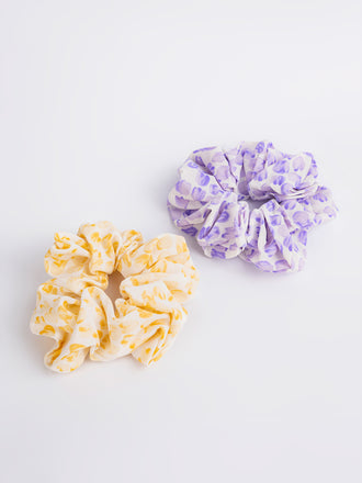 printed-hair-scrunchies