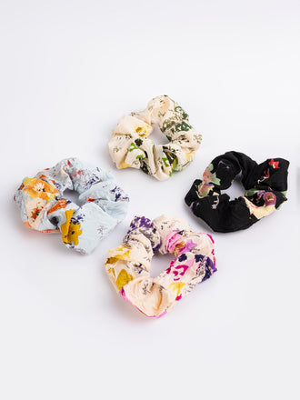 printed-hair-scrunchies