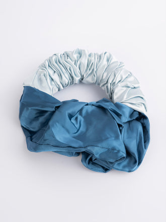 two-toned-hair-scrunchie