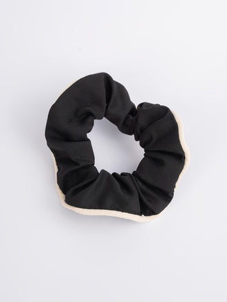 two-toned-hair-scrunchies