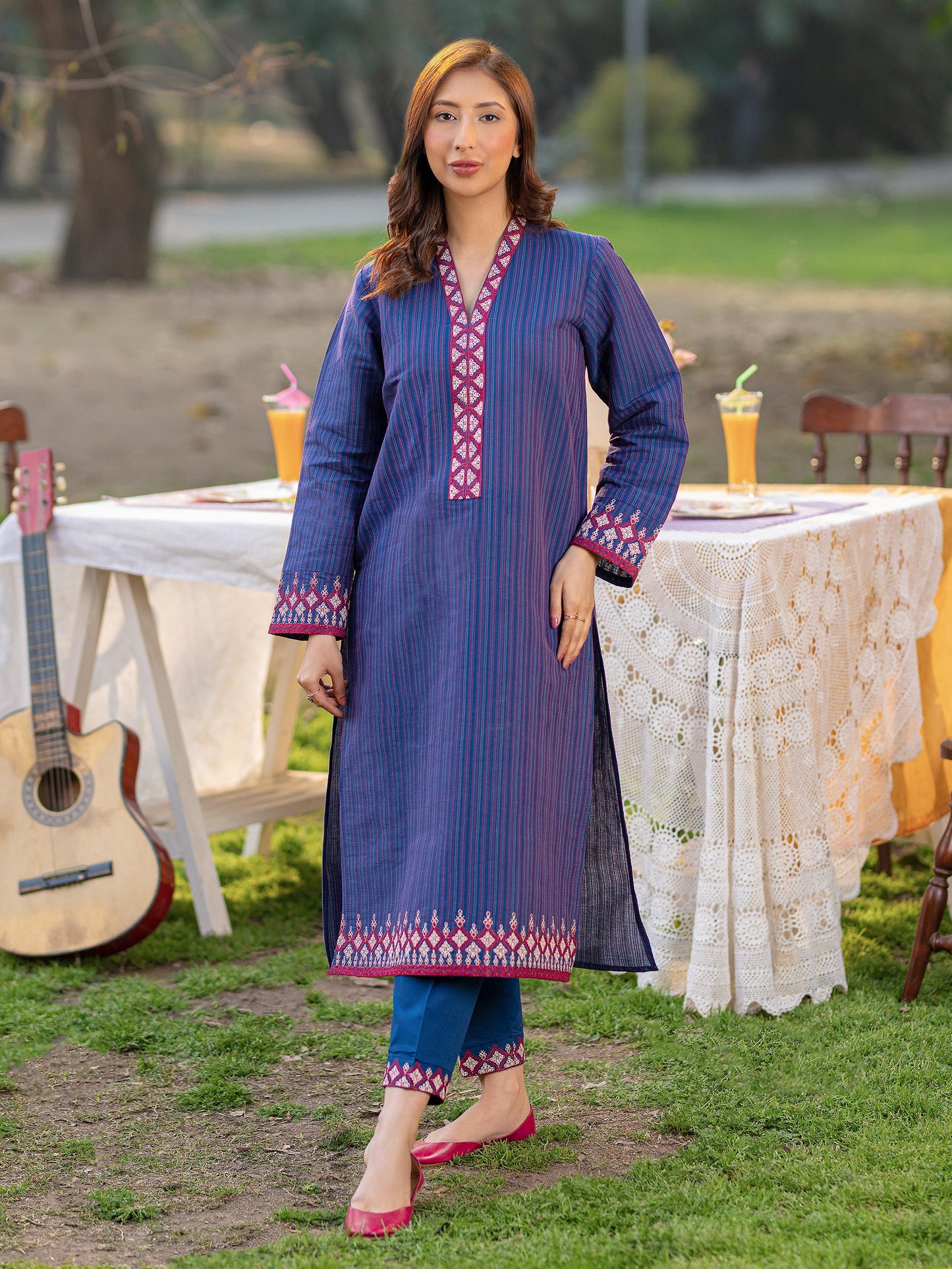 2 Piece Yarn Dyed Suit-Embroidered (Unstitched)