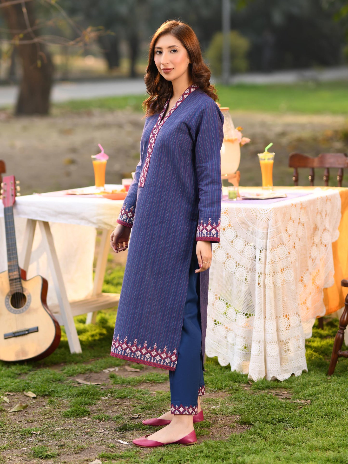 2 Piece Yarn Dyed Suit-Embroidered (Unstitched)