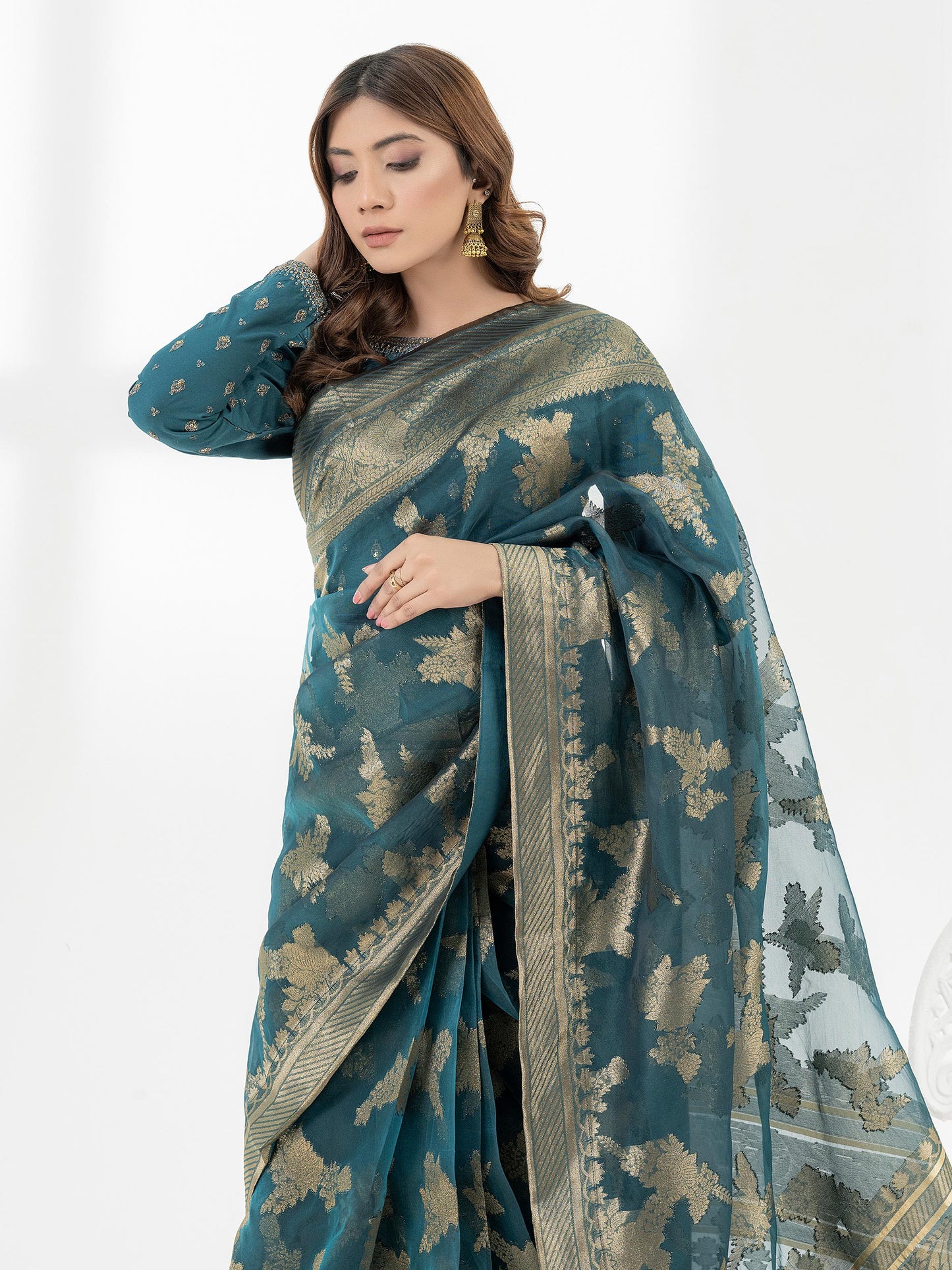 3 Piece Cambric Saree-Embroidered (Pret)