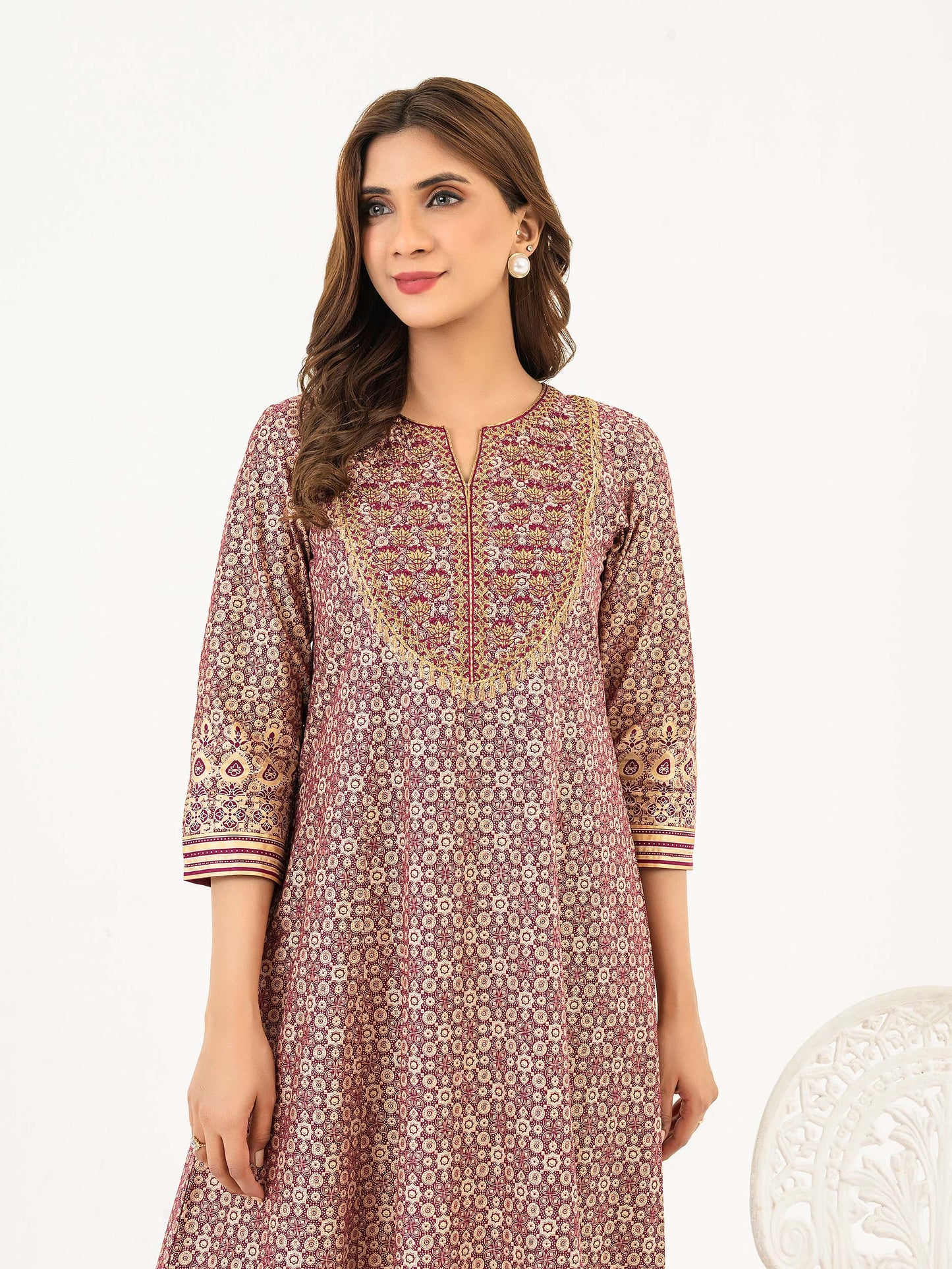 Lawn Pishwas-Embroidered (Pret)