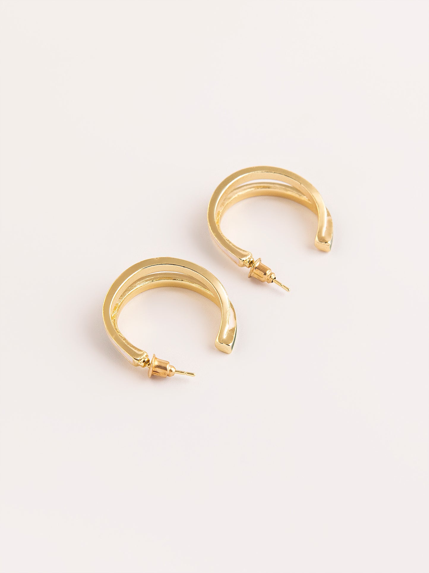 Two Loop C-hoop Earrings