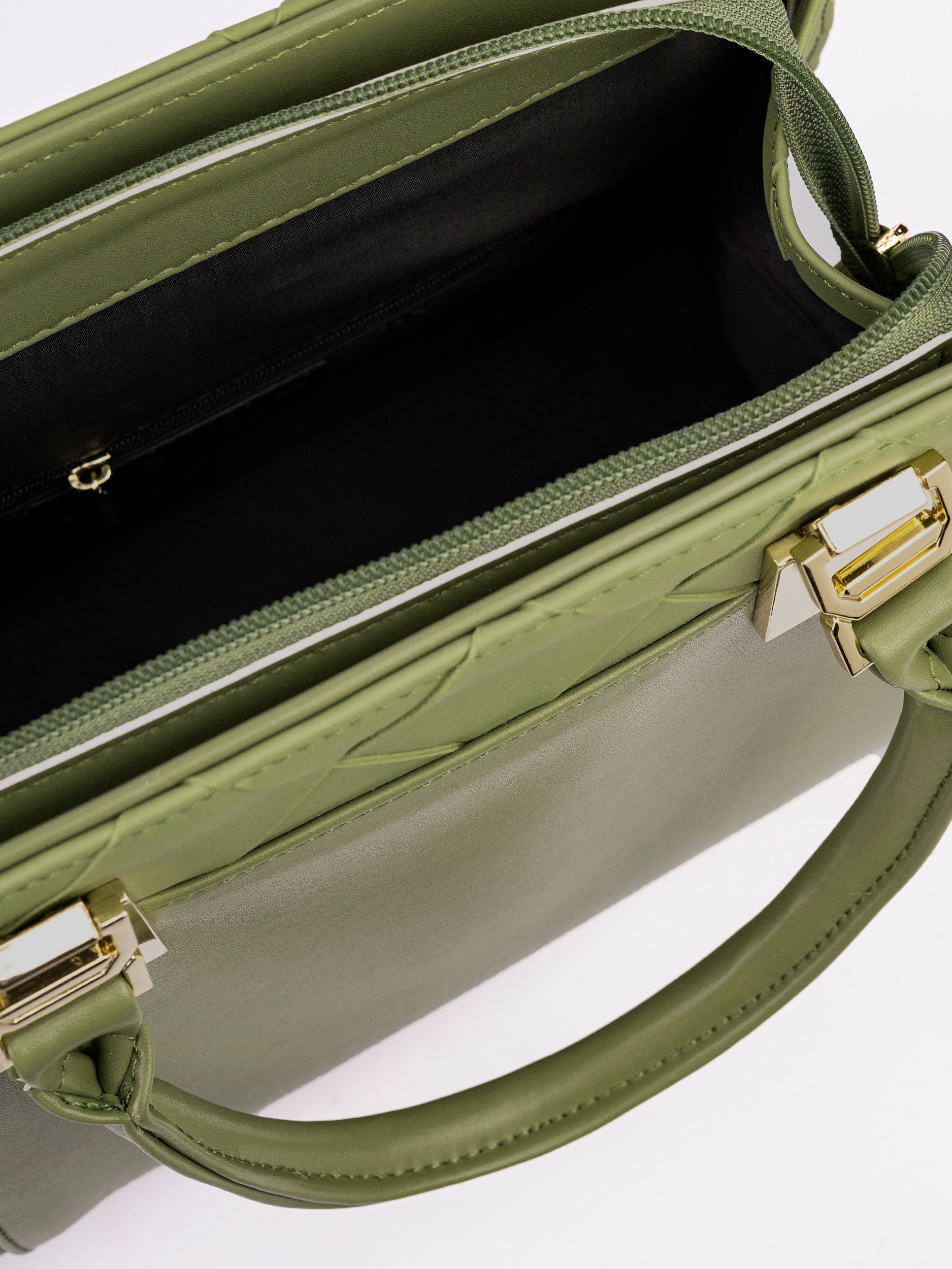 Criss Cross Patterned Handbag – Limelightpk