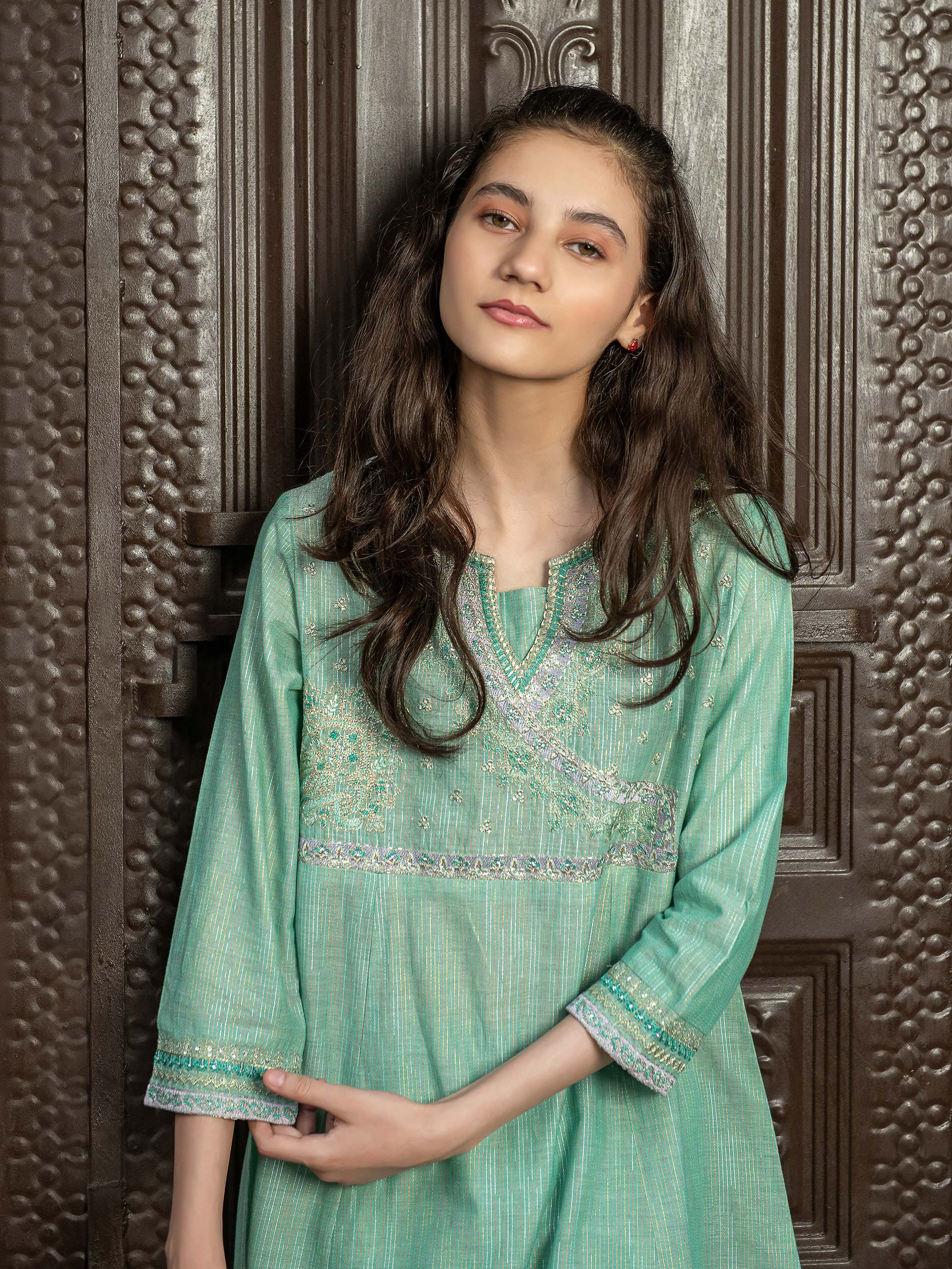 2 Piece Missouri Suit Embroidered Pret Limelightpk 4253