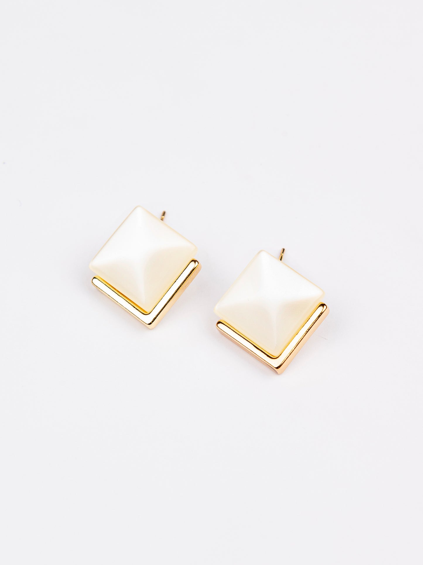 Classic Stud Earring