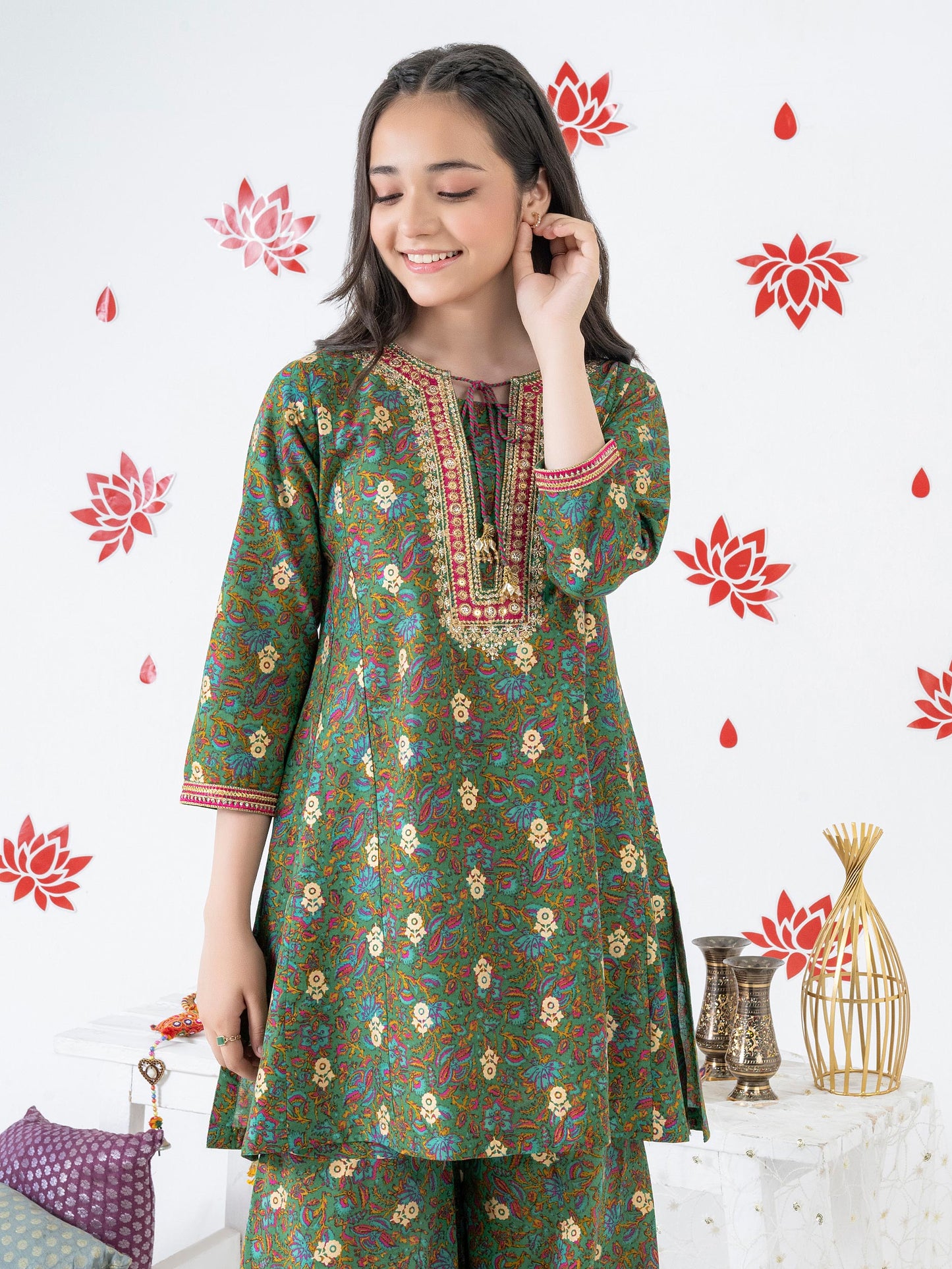 2 Piece Lawn Suit-Embroidered