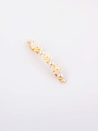 pearl-embellished-hair-clip-set