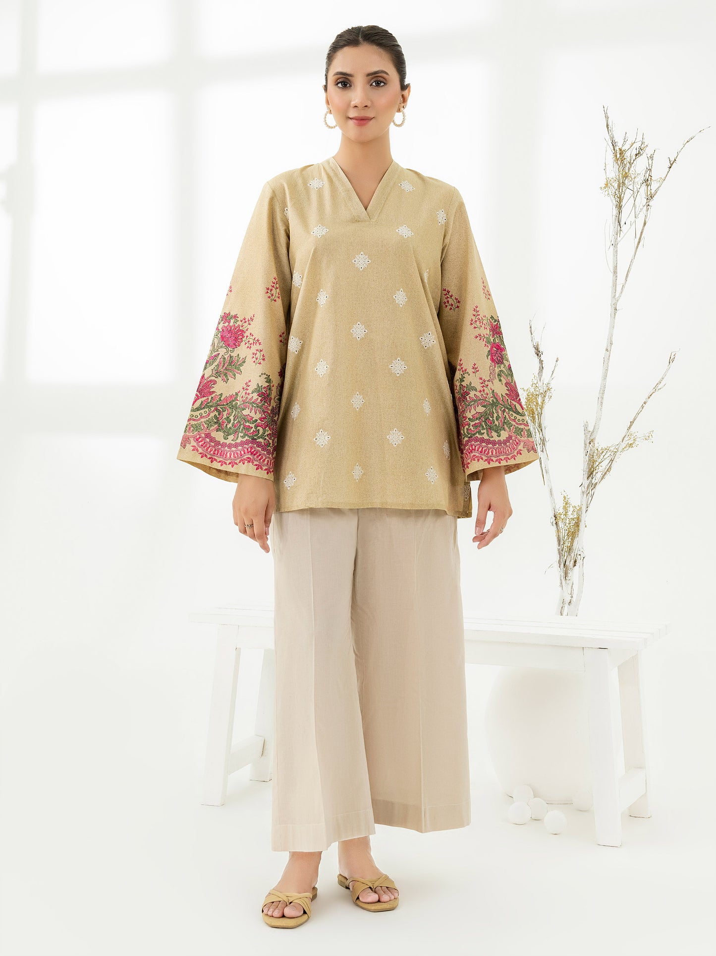 Cambric Kurti-Embroidered (Pret)