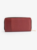 classic-textured-wallet