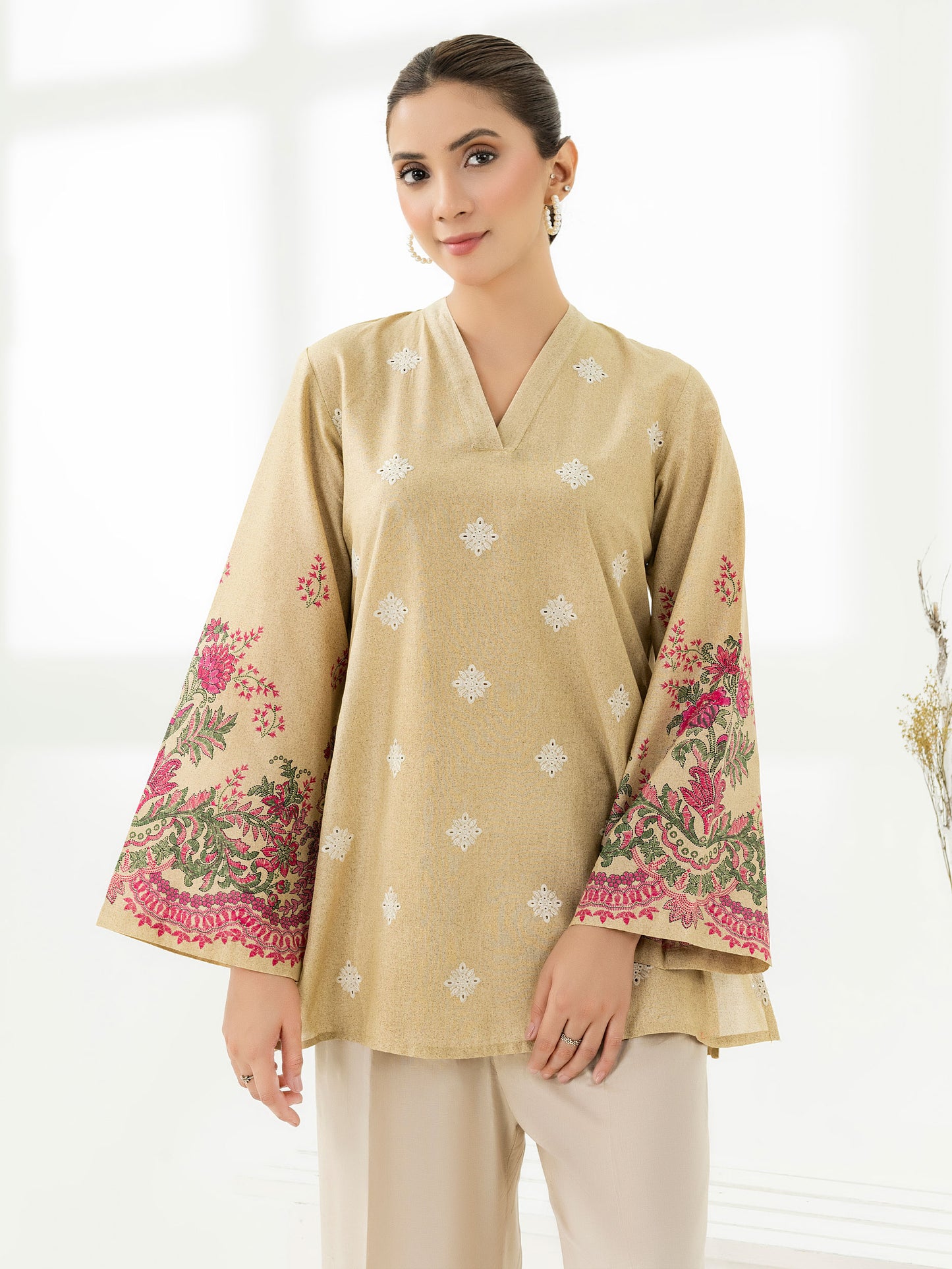 Cambric Kurti-Embroidered (Pret)