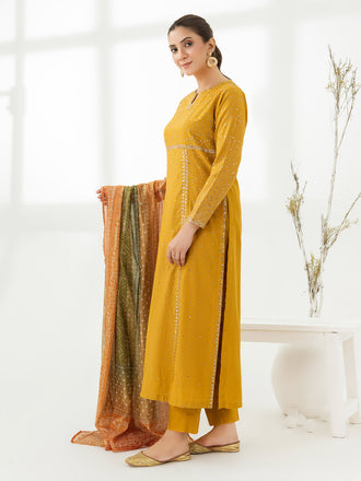 3-piece-lawn-suit-embroidered-(pret)