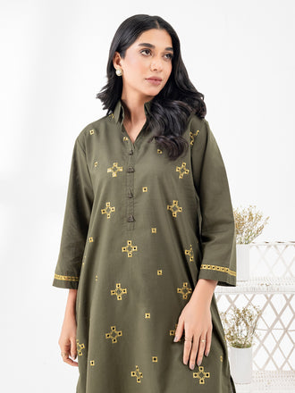 2-piece-lawn-suit-embroidered-(pret)