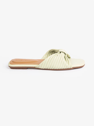 pleated-bow-flats