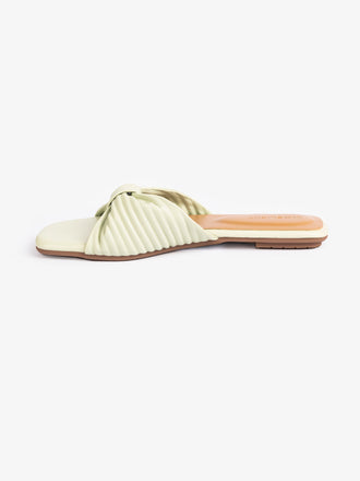 pleated-bow-flats