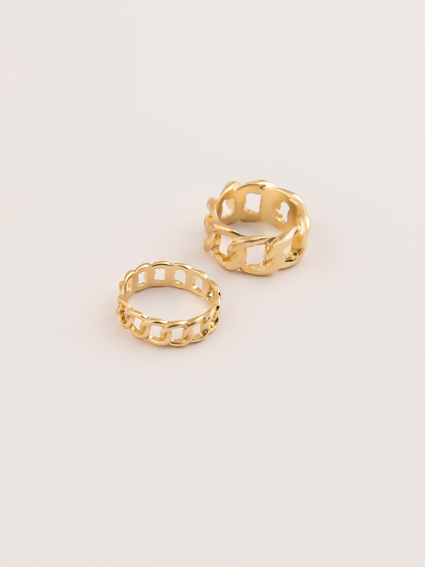 Metallic Loop Rings Set