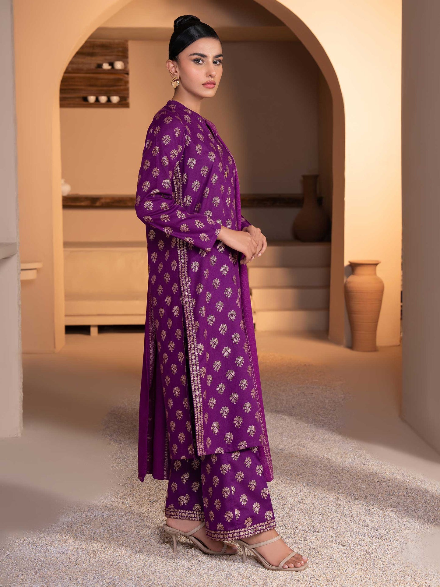 3 Piece Khaddar Suit-Paste Print (Unstitched)