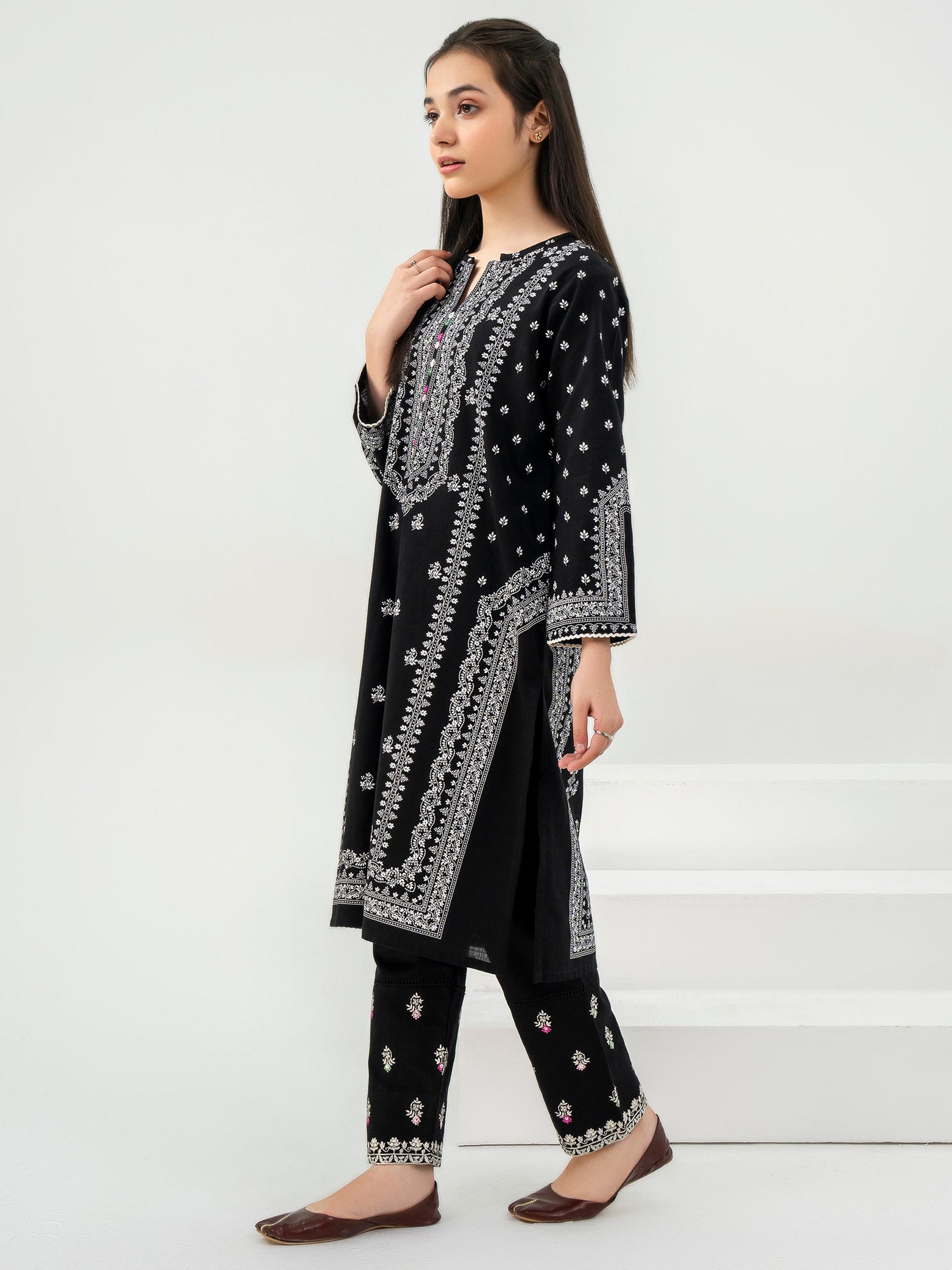 2 Piece Khaddar Suit-Paste Print