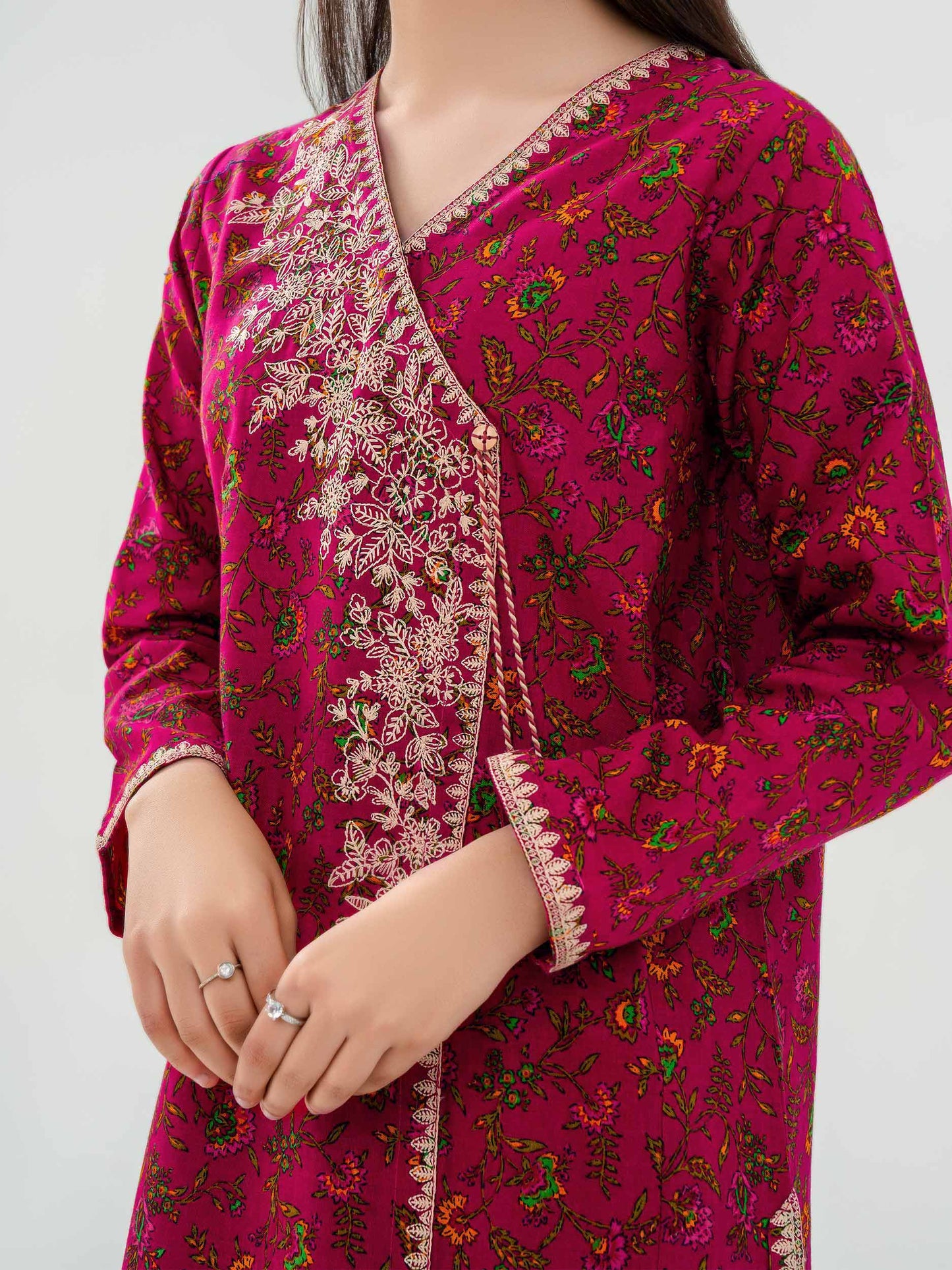 2 Piece Khaddar Suit-Embroidered