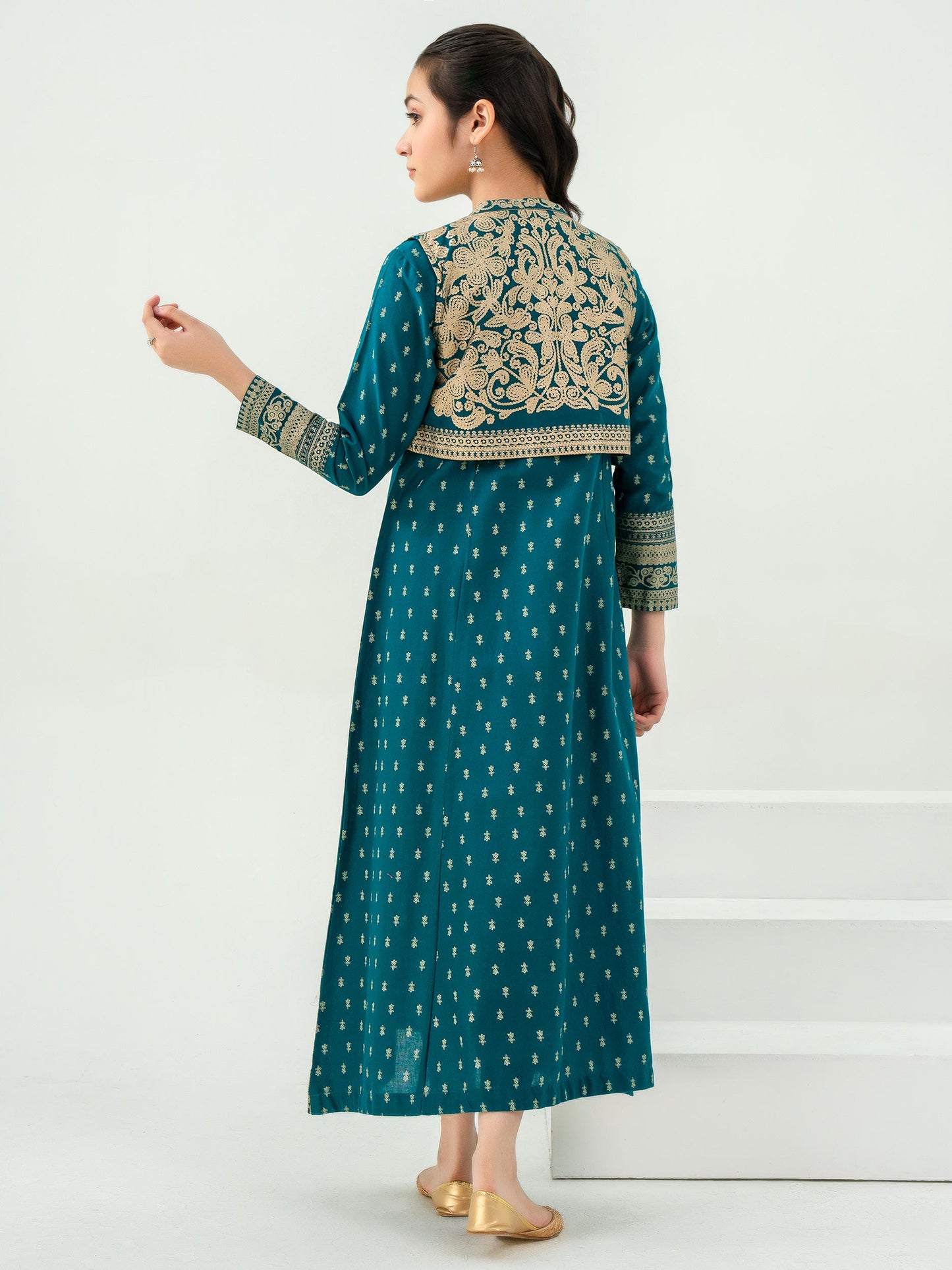 Khaddar Shirt With Bolero-Paste Print