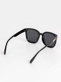 wayfarer-sunglasses