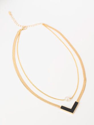 layered-v-necklace