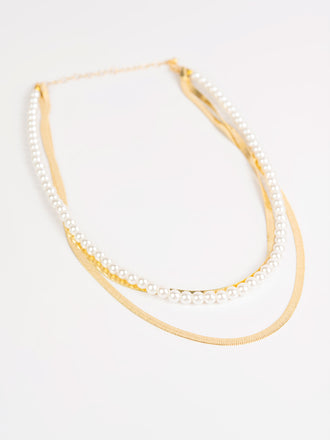 multi-layered-beaded-necklace