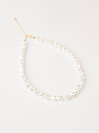 set-of-pearl-necklace