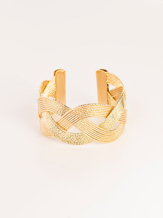 hollow-out-cuff-bracelet