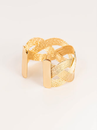 hollow-out-cuff-bracelet